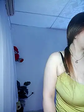 lorenitabella online show from 02-15-26, 09:52