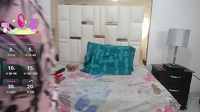 Snapshot of ambercordoba chatting on 10-25-25, 08:03 ambercordoba online show from 10-25-25, 08:03