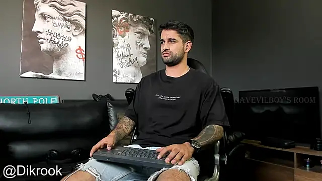 Davevilboy online show from 12-03-24, 02:49