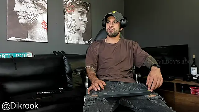 Davevilboy online show from 12-04-24, 01:09