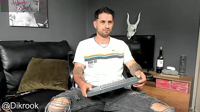 Davevilboy online show from 01-28-25, 03:35