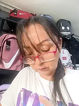 Sharomlove online show from 03-07-26, 02:47