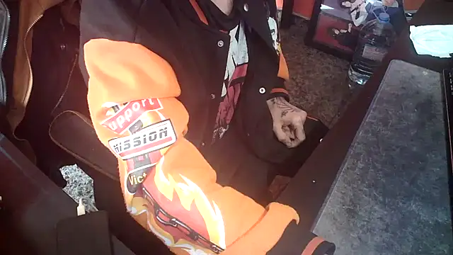 Snapshot of zorrito86 chatting on 02-27-25, 01:28 zorrito86 online show from 02-27-25, 01:28