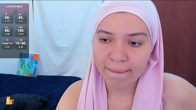 Snapshot of MatchedEyebrow chatting on 12-14-24, 09:24 MatchedEyebrow online show from 12-14-24, 09:24