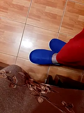 Snapshot of feet_toes chatting on 10-16-25, 04:57 feet toes online show from 10-16-25, 04:57