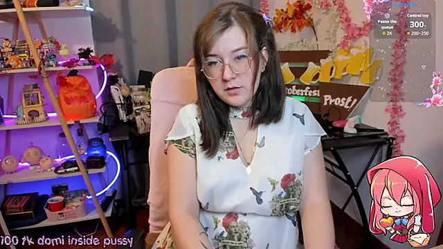 HunnyyLove online show from 09-26-25, 04:11