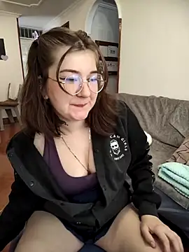 HunnyyLove online show from 10-06-25, 04:37
