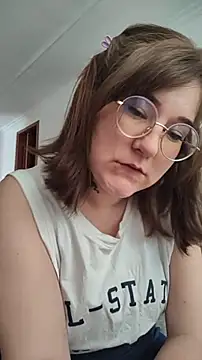 HunnyyLove online show from 10-13-25, 04:40