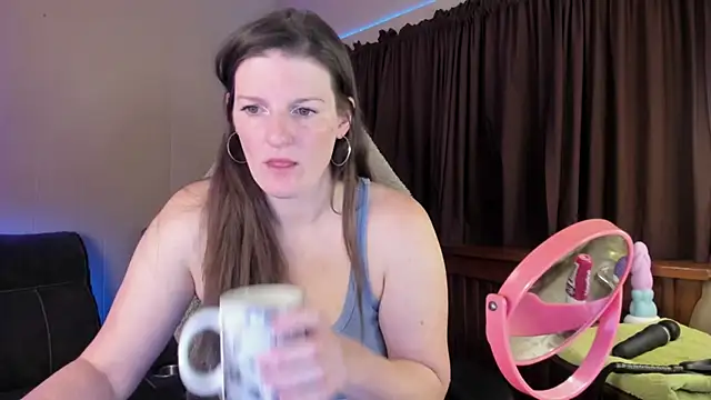 Kelly Carolina online show from 12-02-25, 12:10