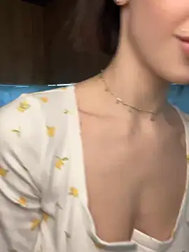 Camilla Railian online show from 01-13-25, 07:10