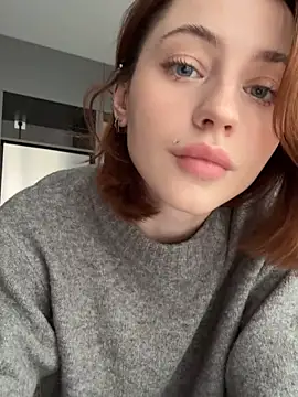 Camilla Railian online show from 10-06-25, 10:02