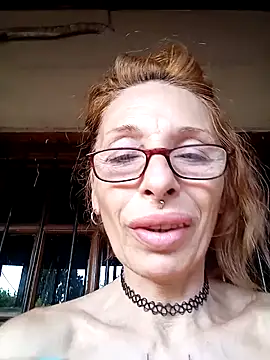 FrozenWaffle online show from 02-13-25, 10:33