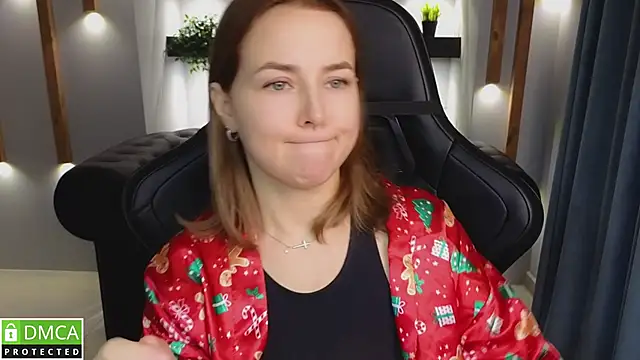 Snapshot of Mira_Mermayd chatting on 01-15-25, 11:21 Mira Mermayd online show from 01-15-25, 11:21