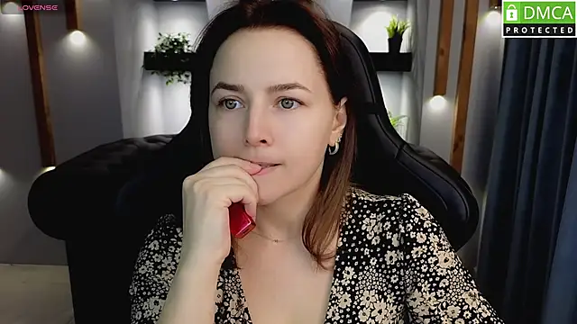 Snapshot of Mira_Mermayd chatting on 03-06-25, 01:05 Mira Mermayd online show from 03-06-25, 01:05