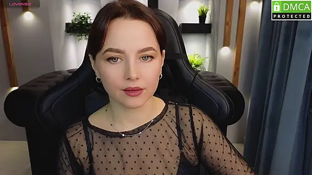 Snapshot of Mira_Mermayd chatting on 03-07-25, 04:13 Mira Mermayd online show from 03-07-25, 04:13