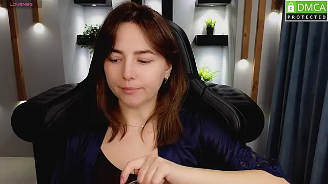 Snapshot of Mira_Mermayd chatting on 03-21-25, 08:17 Mira Mermayd online show from 03-21-25, 08:17