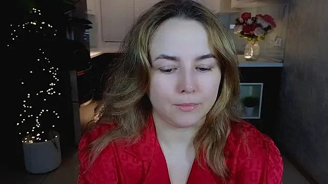 Snapshot of Mira_Mermayd chatting on 02-15-26, 01:13 Mira Mermayd online show from 02-15-26, 01:13