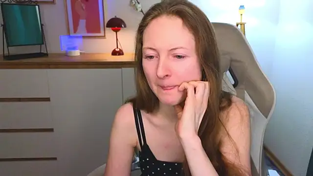 freya nilsson online show from 12-11-24, 07:14