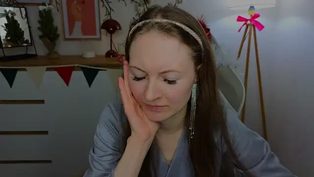 freya nilsson online show from 12-30-24, 12:42