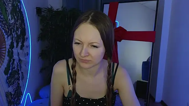 freya nilsson online show from 01-03-25, 12:52