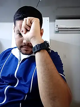 Snapshot of Diosymar_ chatting on 01-18-26, 06:23 Diosymar online show from 01-18-26, 06:23