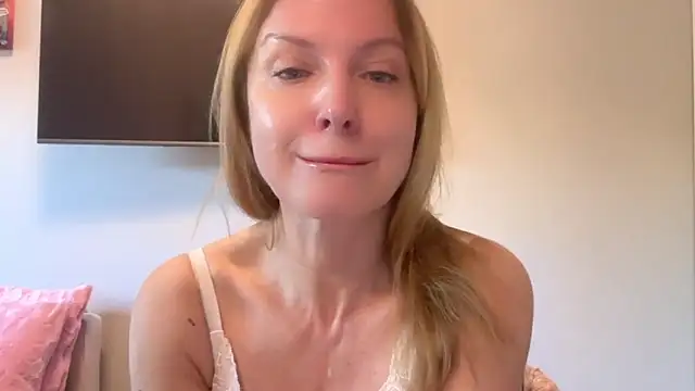 RachellAmazing online show from 03-19-25, 09:49