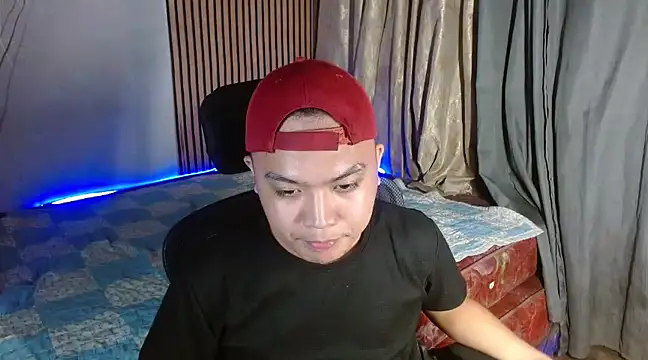 xsweetasian69x online show from 01-14-25, 04:40