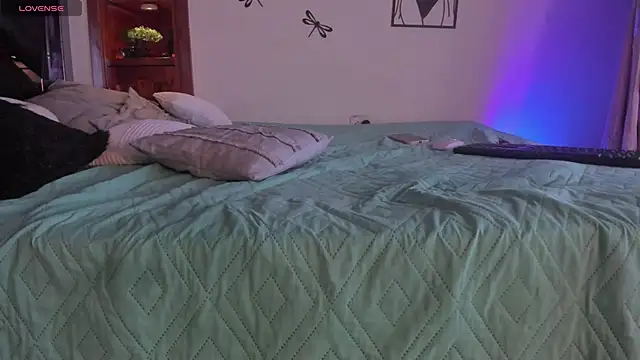 Snapshot of MarStonee chatting on 03-01-25, 04:15 MarStonee online show from 03-01-25, 04:15