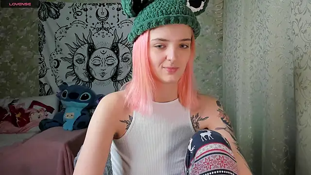 Snapshot of Cutie_Adelia chatting on 01-04-25, 09:54 Cutie Adelia online show from 01-04-25, 09:54