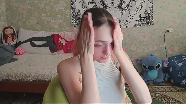 Snapshot of Cutie_Adelia chatting on 09-25-25, 11:03 Cutie Adelia online show from 09-25-25, 11:03