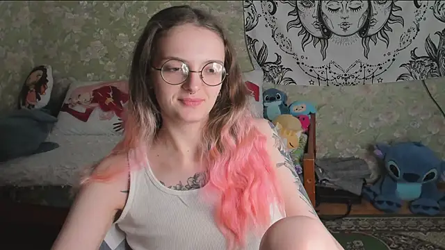 Cutie Adelia online show from 05-10-26, 05:56