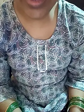 Diya 143 online show from 12-21-25, 04:41