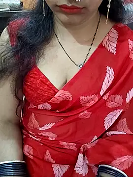 Snapshot of Diya_143 chatting on 05-07-26, 07:14 Diya 143 online show from 05-07-26, 07:14