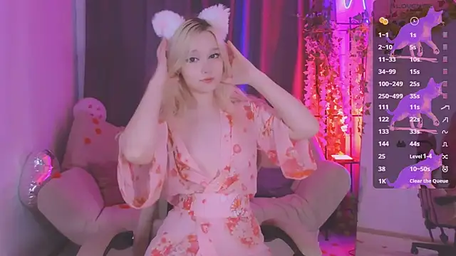 Snapshot of IrmaBell chatting on 02-15-25, 01:49 IrmaBell online show from 02-15-25, 01:49