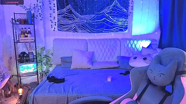 Snapshot of IrmaBell chatting on 11-29-25, 03:09 IrmaBell online show from 11-29-25, 03:09