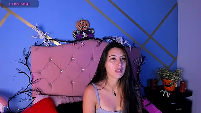 brenda moris01 online show from 10-21-25, 09:15