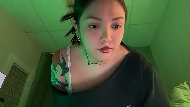 nativepumpkin95 online show from 04-17-26, 02:58