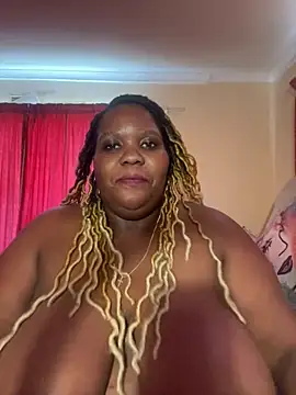 Snapshot of Michyboldy chatting on 02-20-25, 01:40 Michyboldy online show from 02-20-25, 01:40