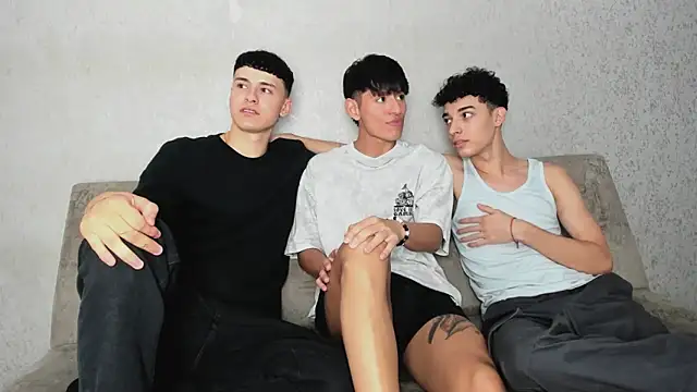 pelusos mens online show from 10-04-25, 07:34