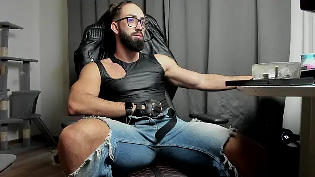 Snapshot of liamaesthetic chatting on 01-31-25, 07:18 liamaesthetic online show from 01-31-25, 07:18