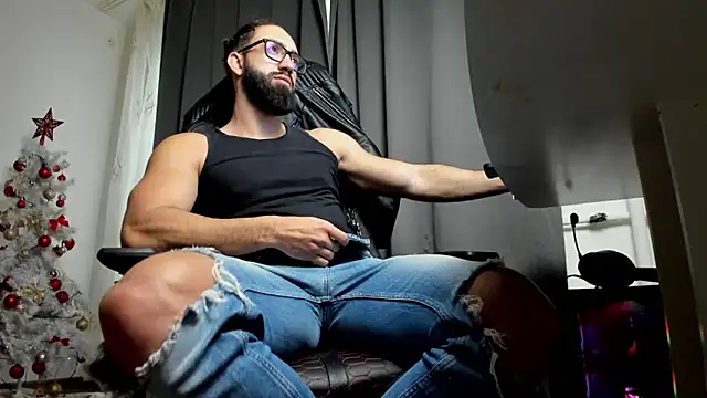 Snapshot of liamaesthetic chatting on 01-07-26, 08:28 liamaesthetic online show from 01-07-26, 08:28