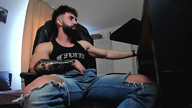 liamaesthetic online show from 04-11-26, 07:45