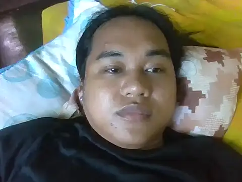 Snapshot of bettina_love chatting on 05-15-26, 02:51 bettina love online show from 05-15-26, 02:51