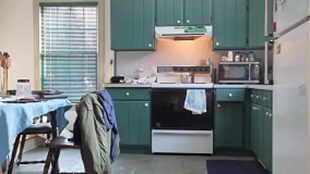 Snapshot of CDforU chatting on 12-13-25, 07:53 CDforU online show from 12-13-25, 07:53