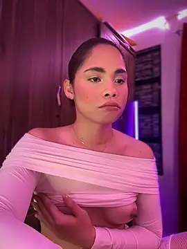 Snapshot of Jamie_Sullivan chatting on 01-28-25, 07:10 Jamie Sullivan online show from 01-28-25, 07:10