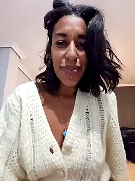 Goldenlace online show from 01-18-25, 08:19