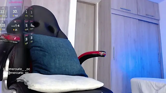 Snapshot of mercurio_hot chatting on 03-10-25, 10:04 mercurio hot online show from 03-10-25, 10:04