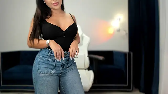 Snapshot of _missperfection_ chatting on 04-21-26, 01:42 missperfection online show from 04-21-26, 01:42