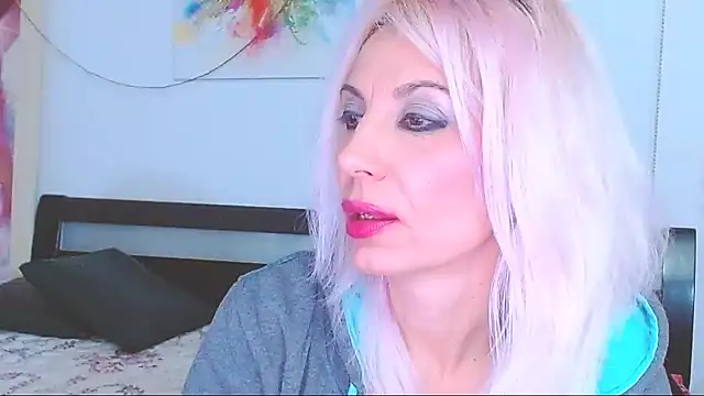 HoneyLara online show from 02-22-25, 03:12