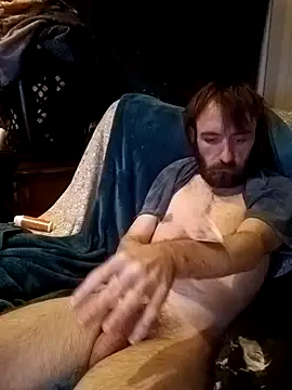 Snapshot of ShadowyTube chatting on 02-18-25, 10:27 ShadowyTube online show from 02-18-25, 10:27